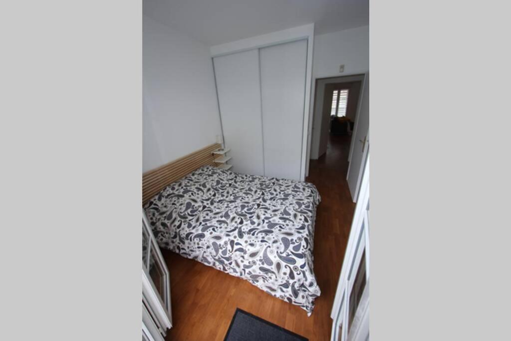 Sloan Square Apartment Bmyguest Serris Ngoại thất bức ảnh